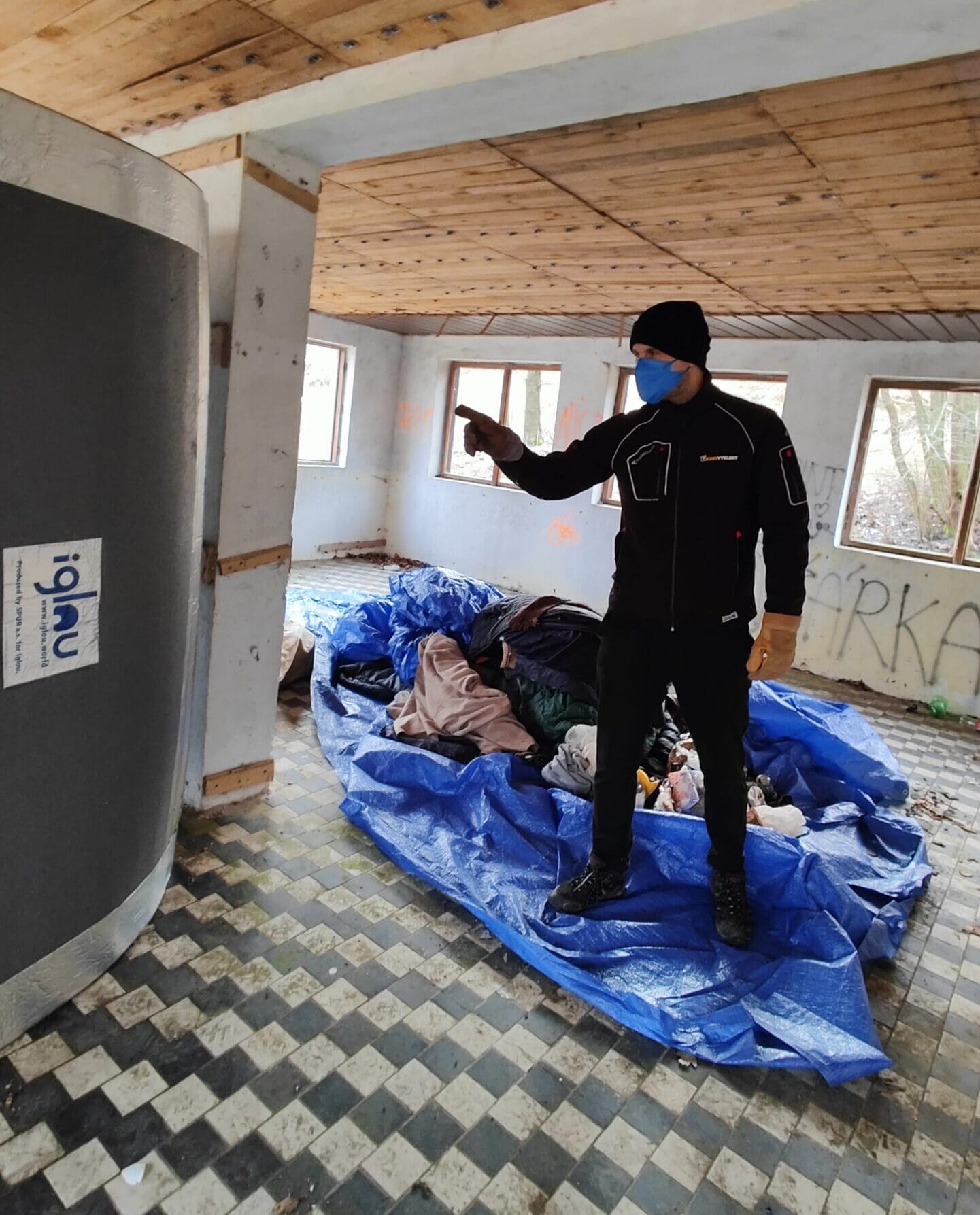 vyklizeni po bezdomovci 2 scaled e1715538140546